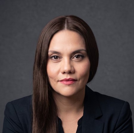 Mtra. Laura Ortega Telles